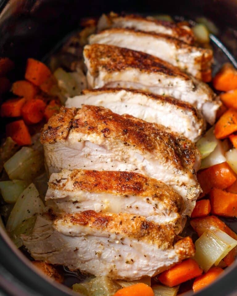 Crockpot Juicy Turkey Breast with Vegetables Recipe