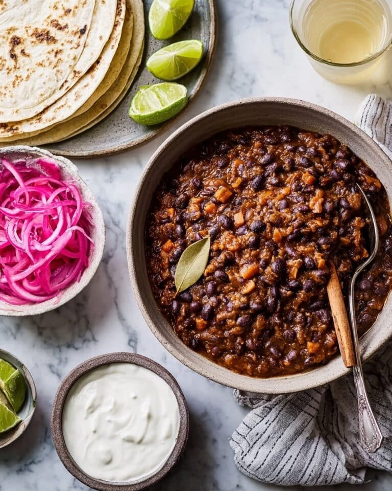 Slow Cooker Black Bean Chilli Recipe