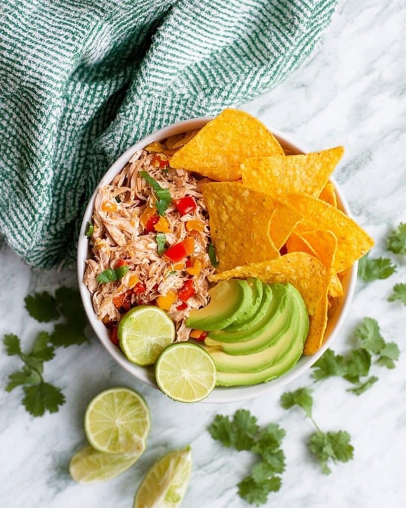 5-Ingredient Slow Cooker Fajita Salsa Chicken Recipe